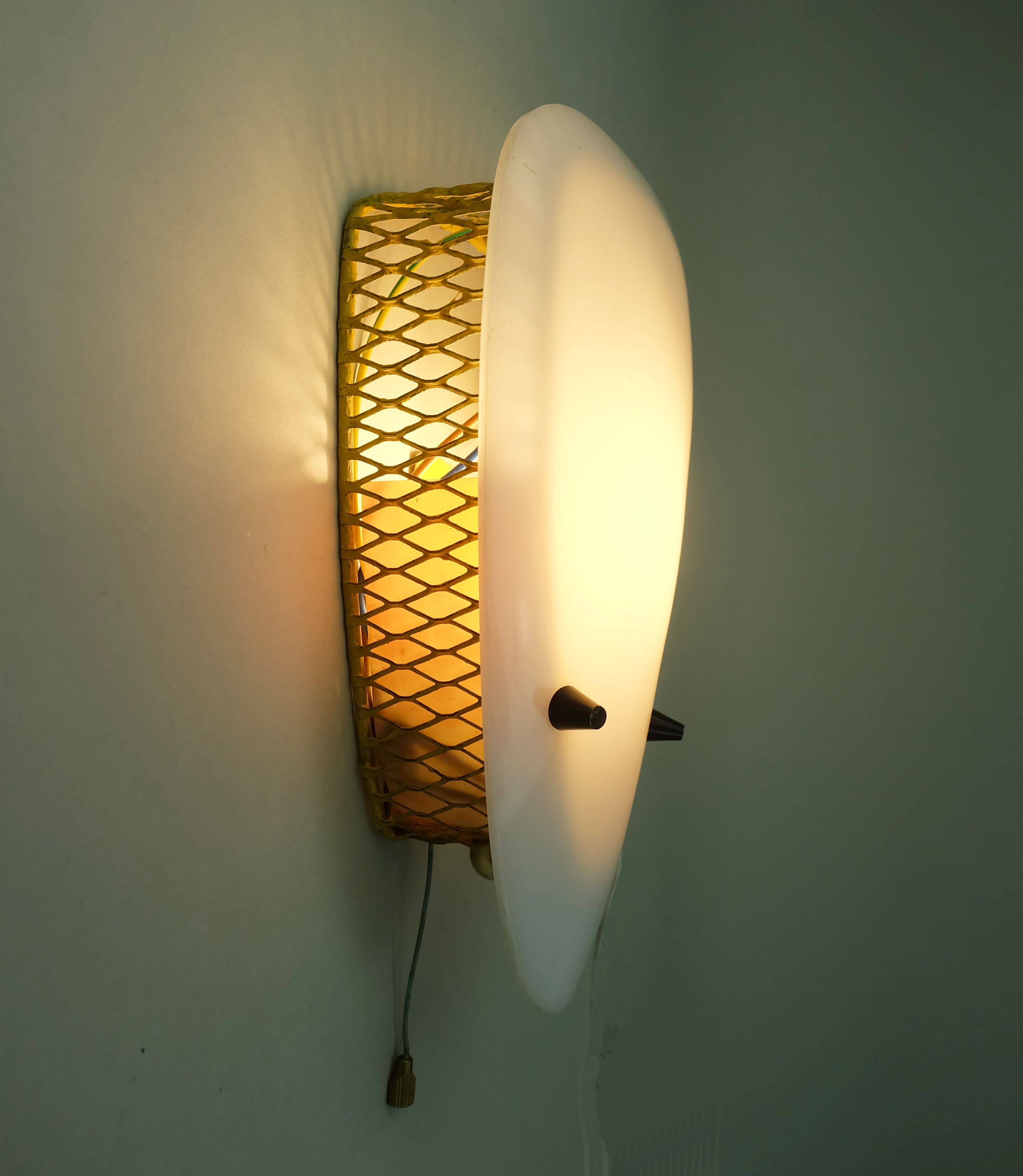 1950s SCONCE tele ambiance metal mesh with white acrylic shade