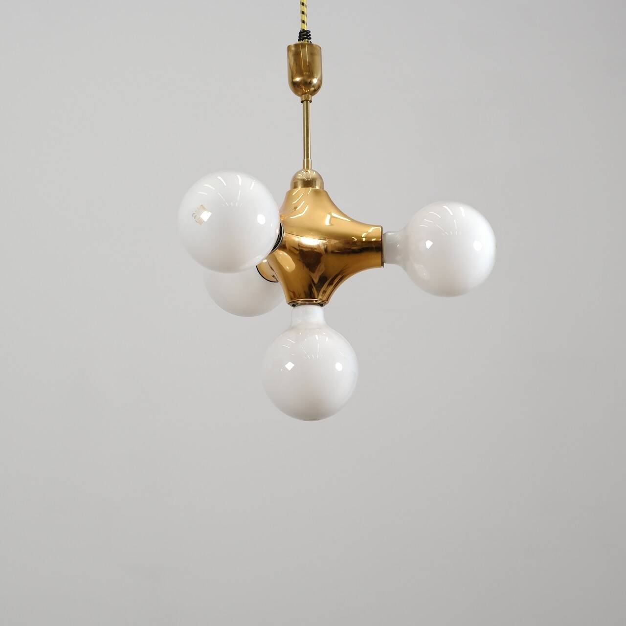 „Atomic“ ceiling lamps from Cosack Leuchten, Germany