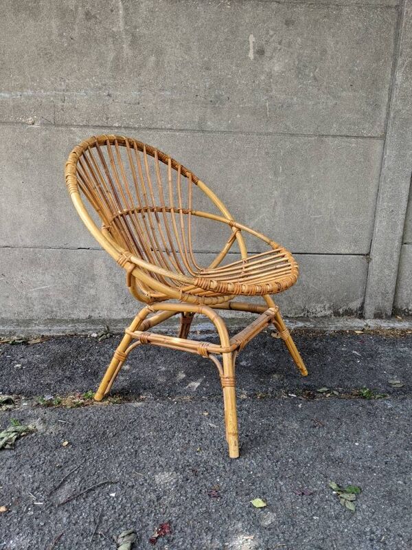 Fauteuil coquille en rotin vintage années  70 fabrication artisanale bohème