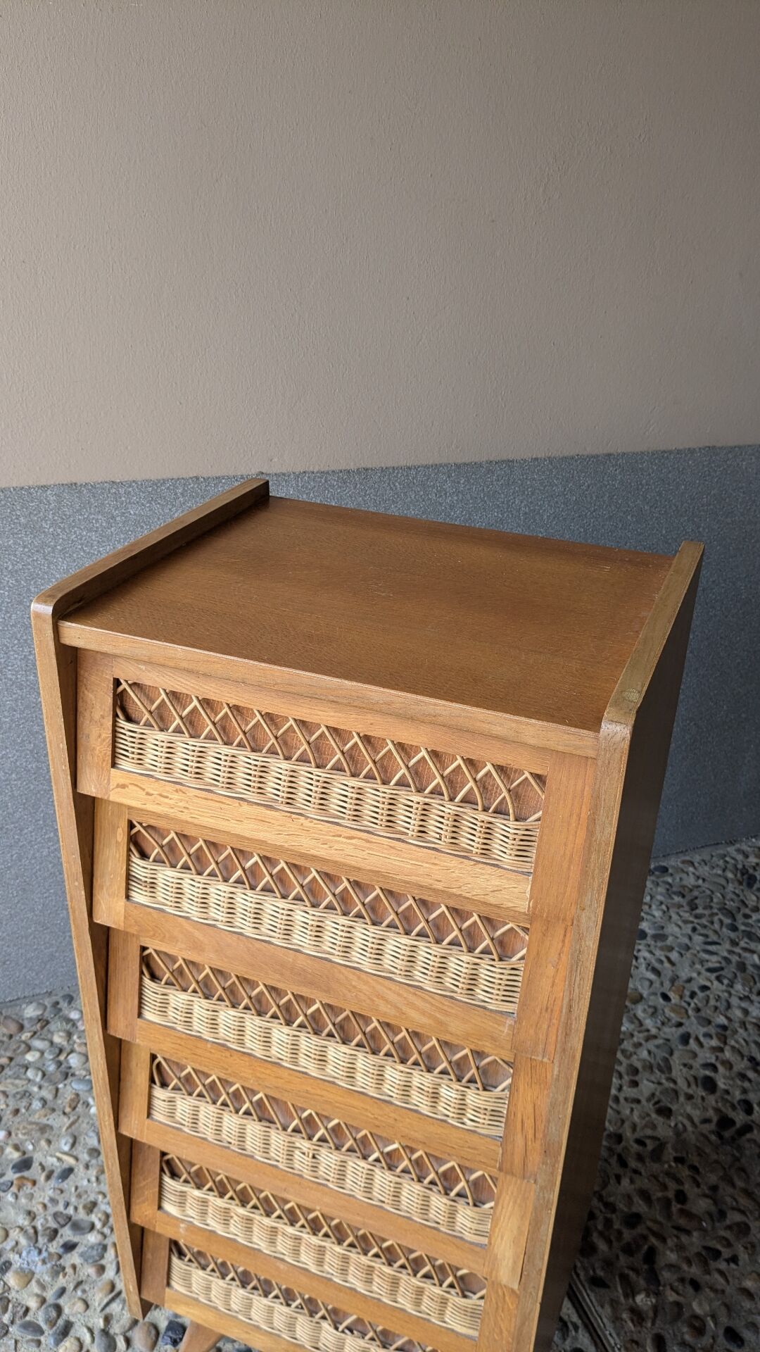 Vintage chest of drawers