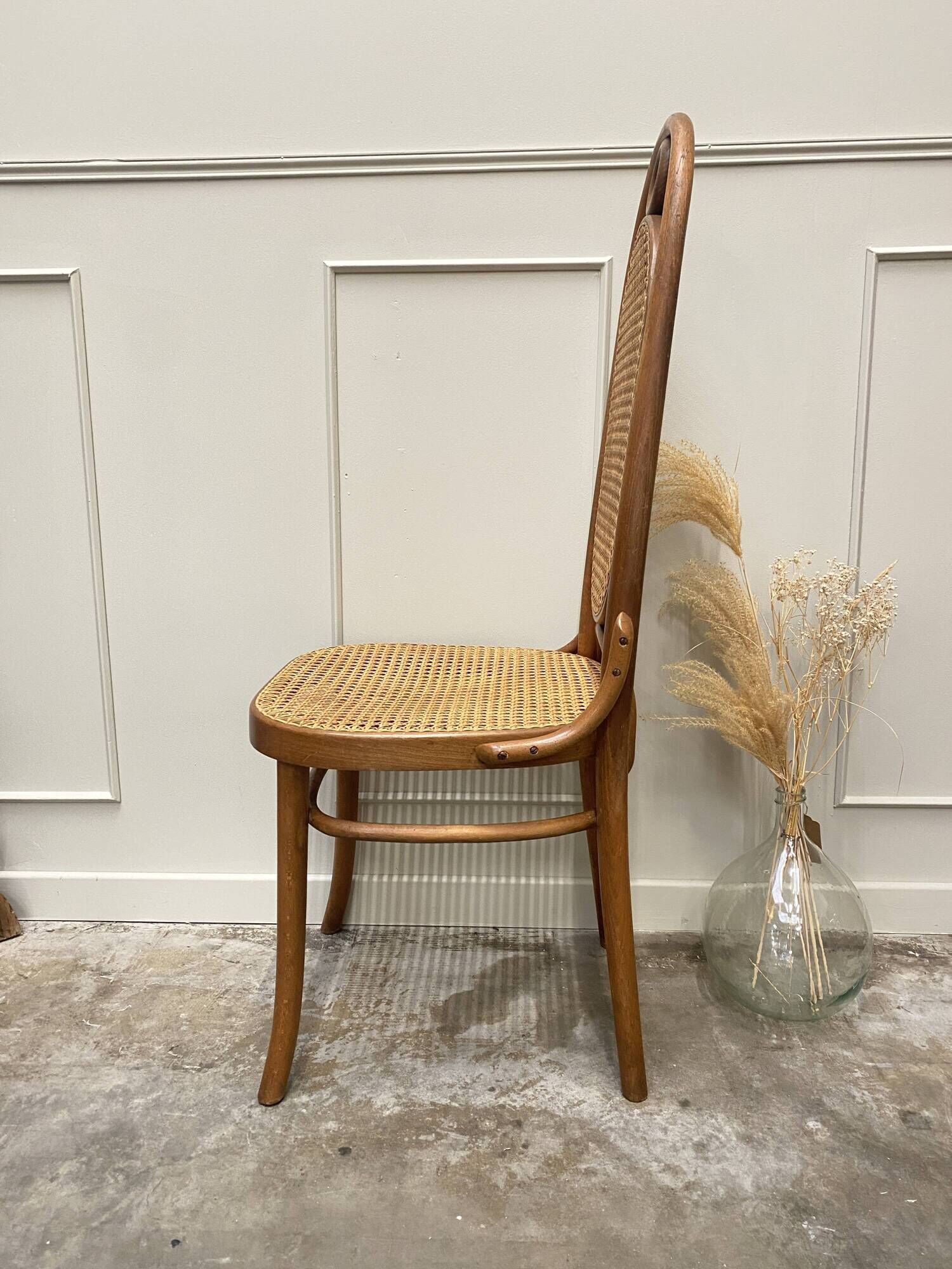 bistro chair (high back)