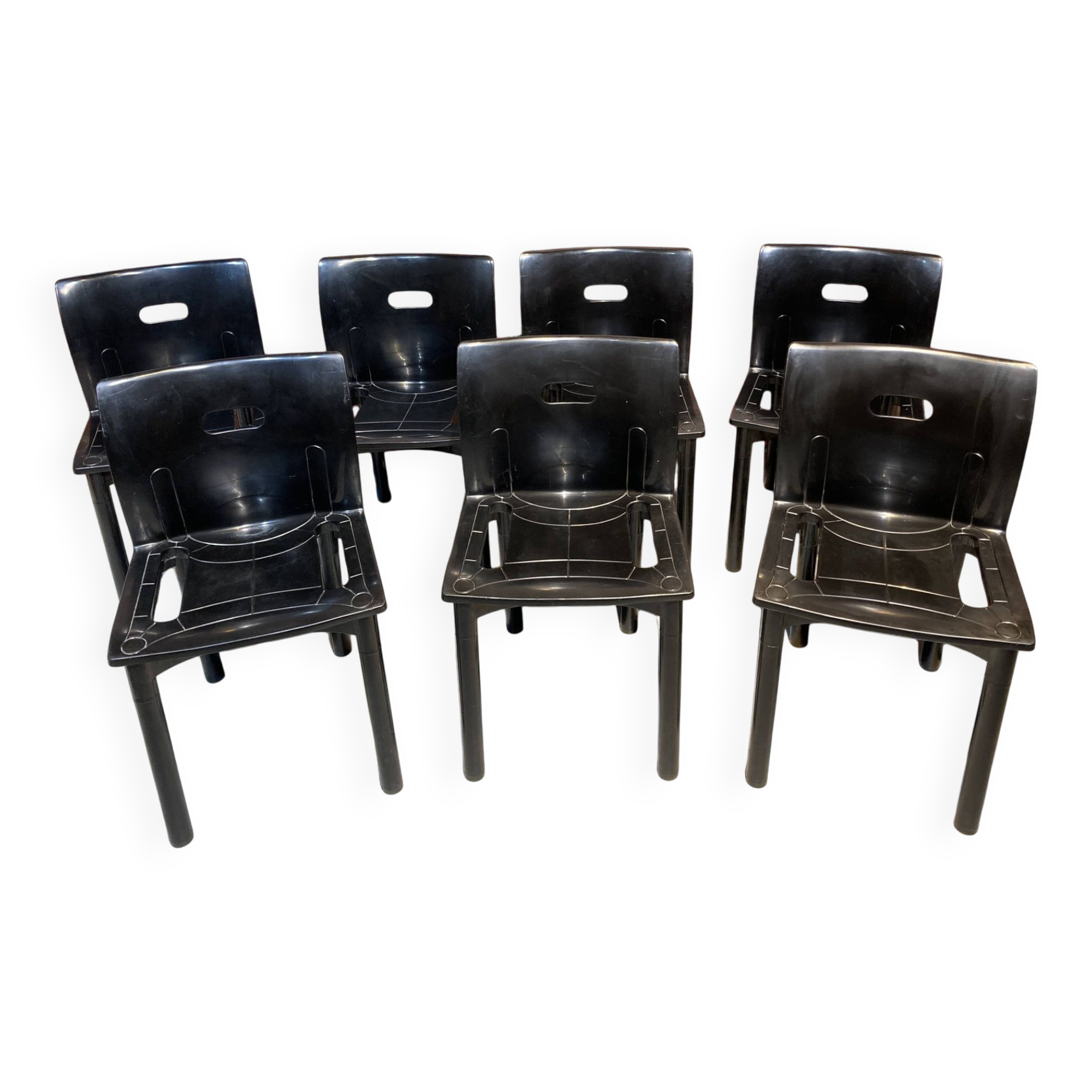 Suite of seven model 4870 chairs designed by Anna Castelli Ferrieri for Kartell