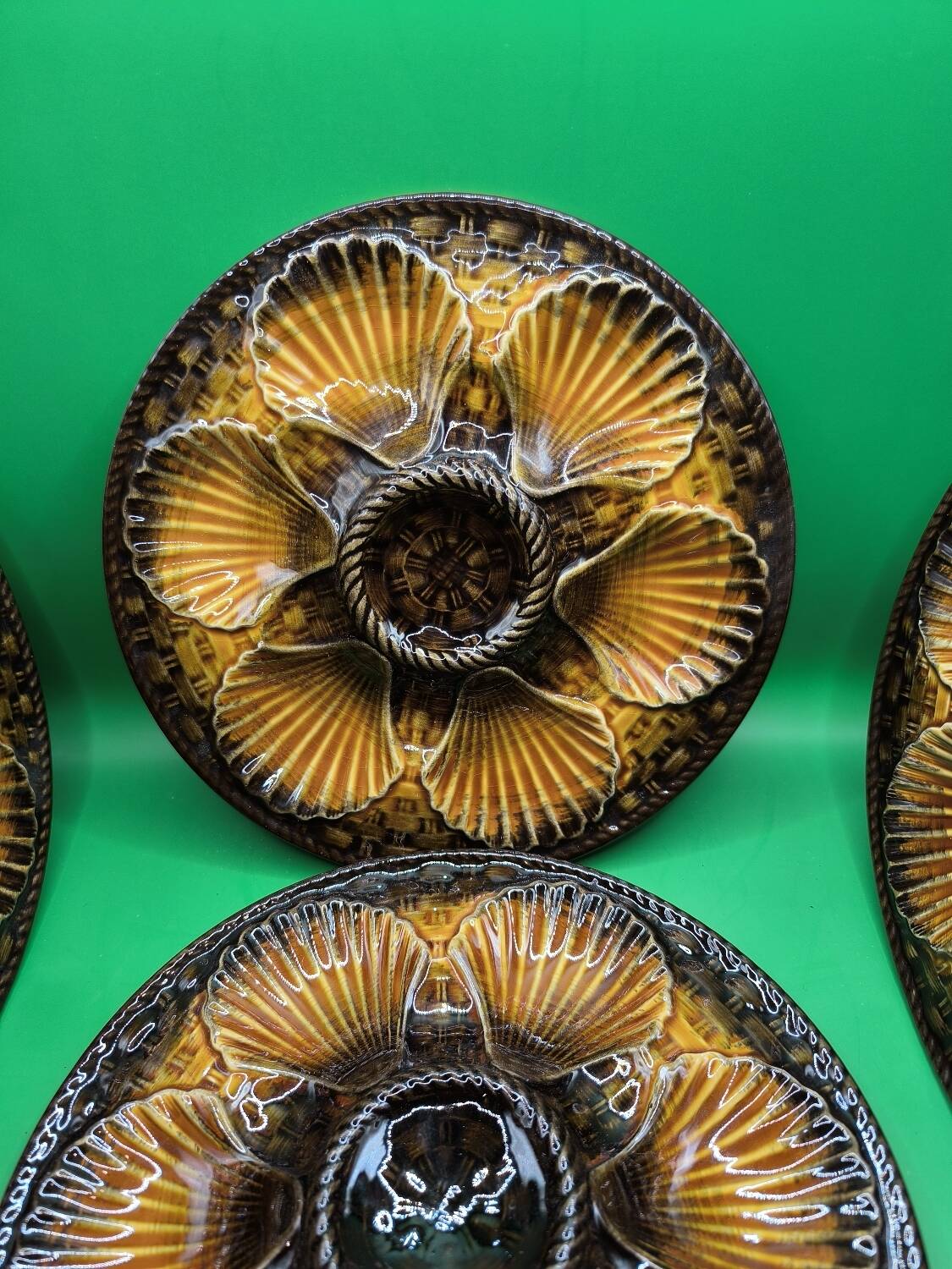 Longchamp oyster plates
