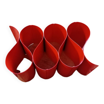 Red painted metal bottle holder, vintage 1980