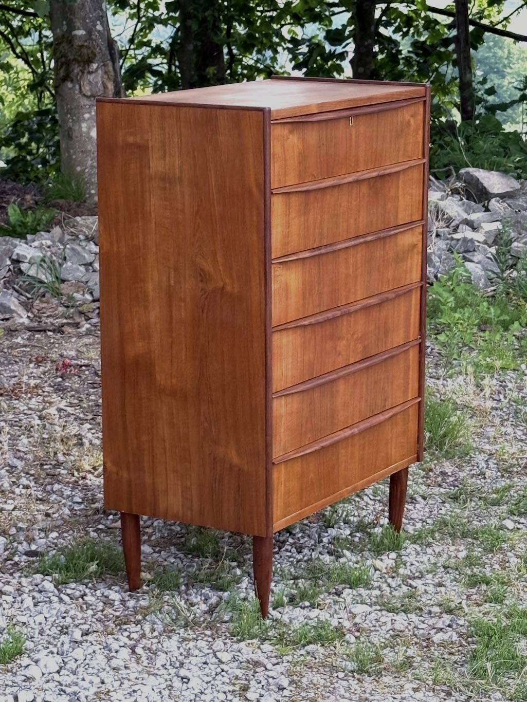Commode (fabriquée au Danemark 1950)