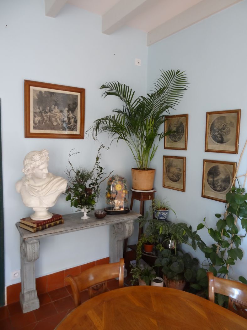 Plaster bust in the antique Apollo of the Belvedere, 70 cm