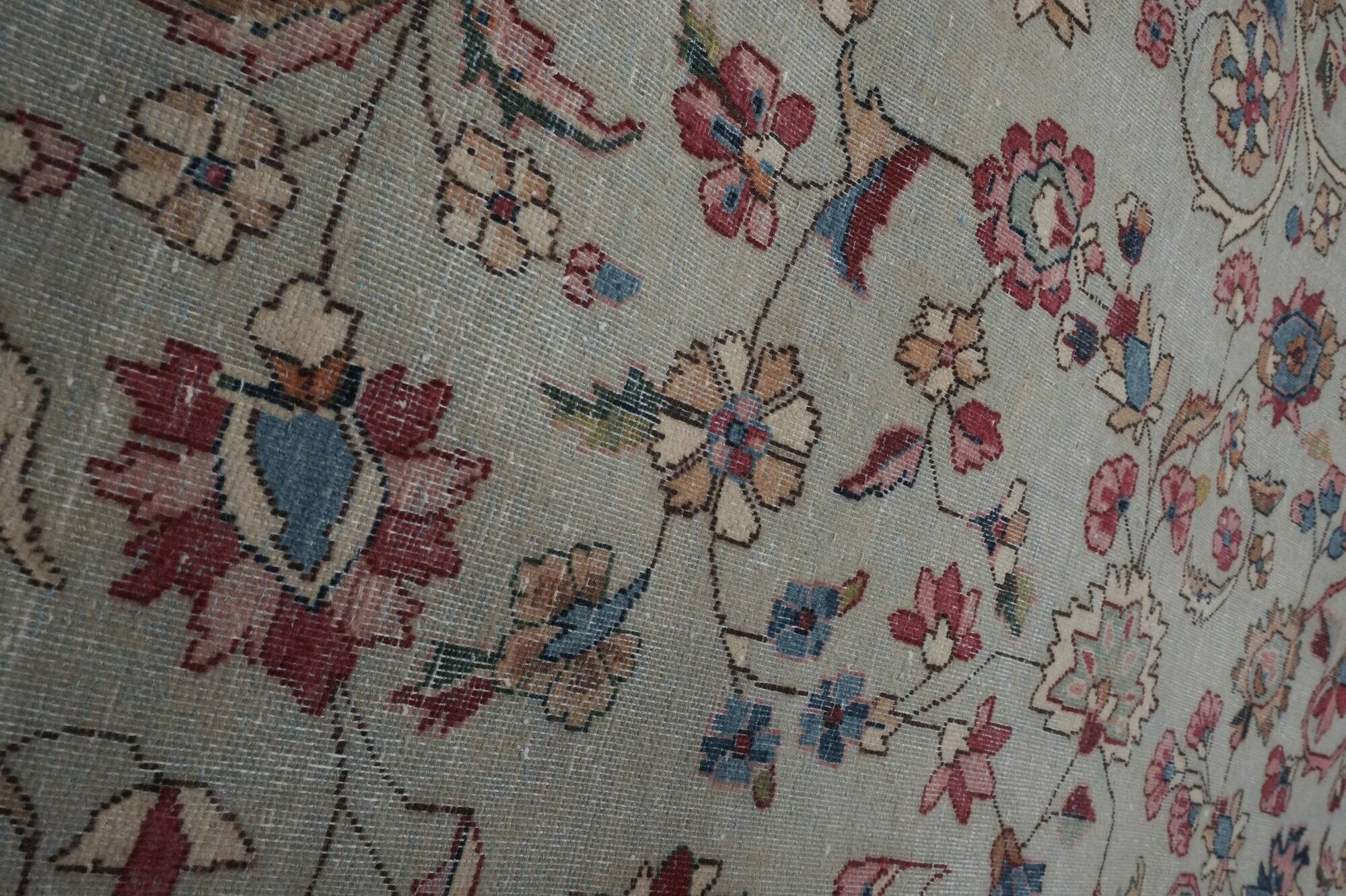 Vintage Turkish handmade rug 210x292 cm