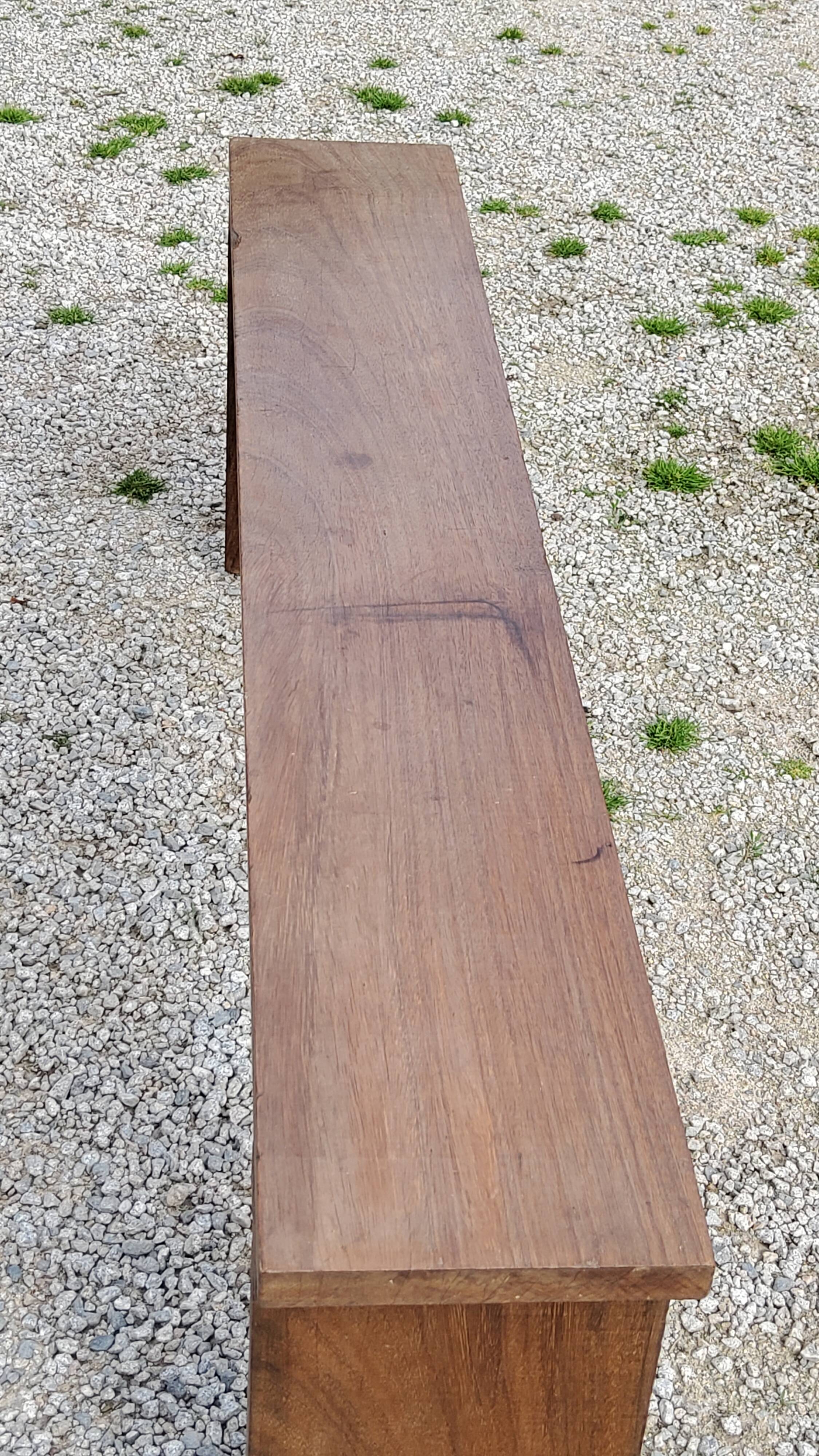 Brutalist bench of the 30s in solid mahogany