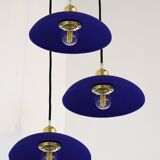 Blue Klein ceramic suspension