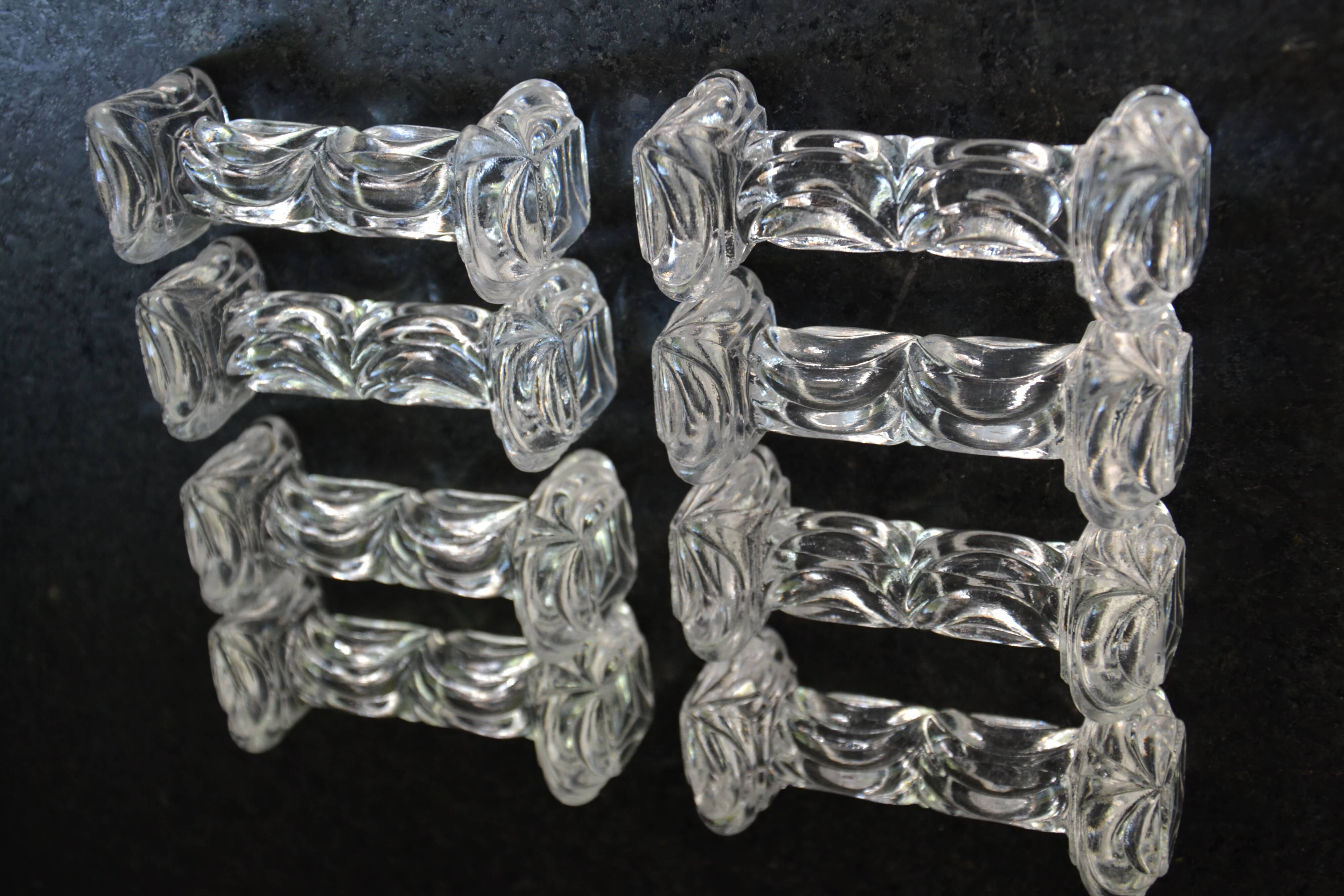 8 cutlery holders made of cut glass