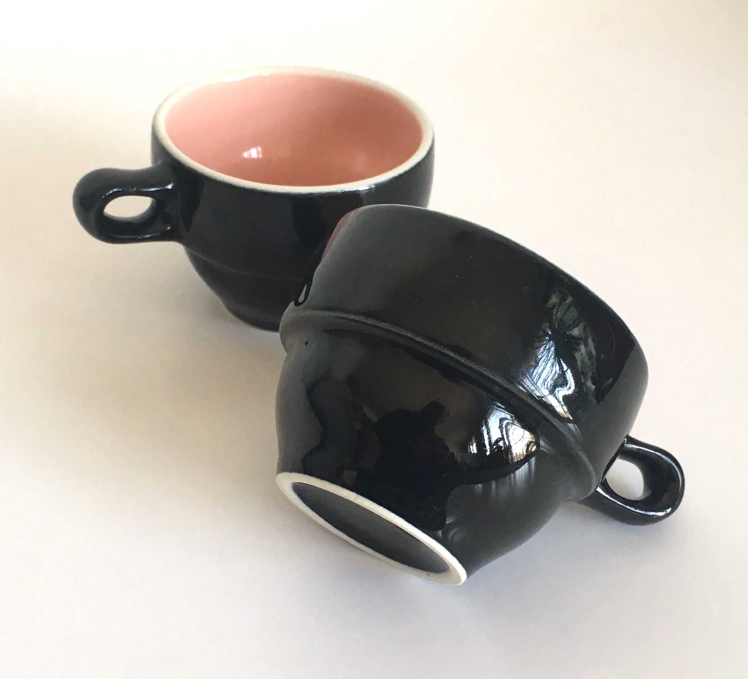 2 cups of vintage bistro coffee