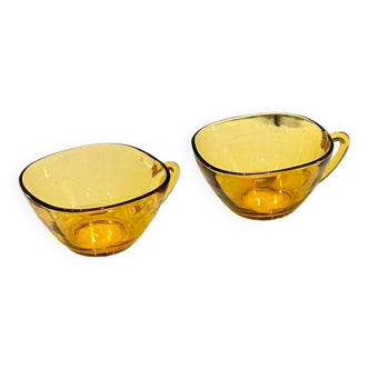 Set of 2 vintage amber glass cups