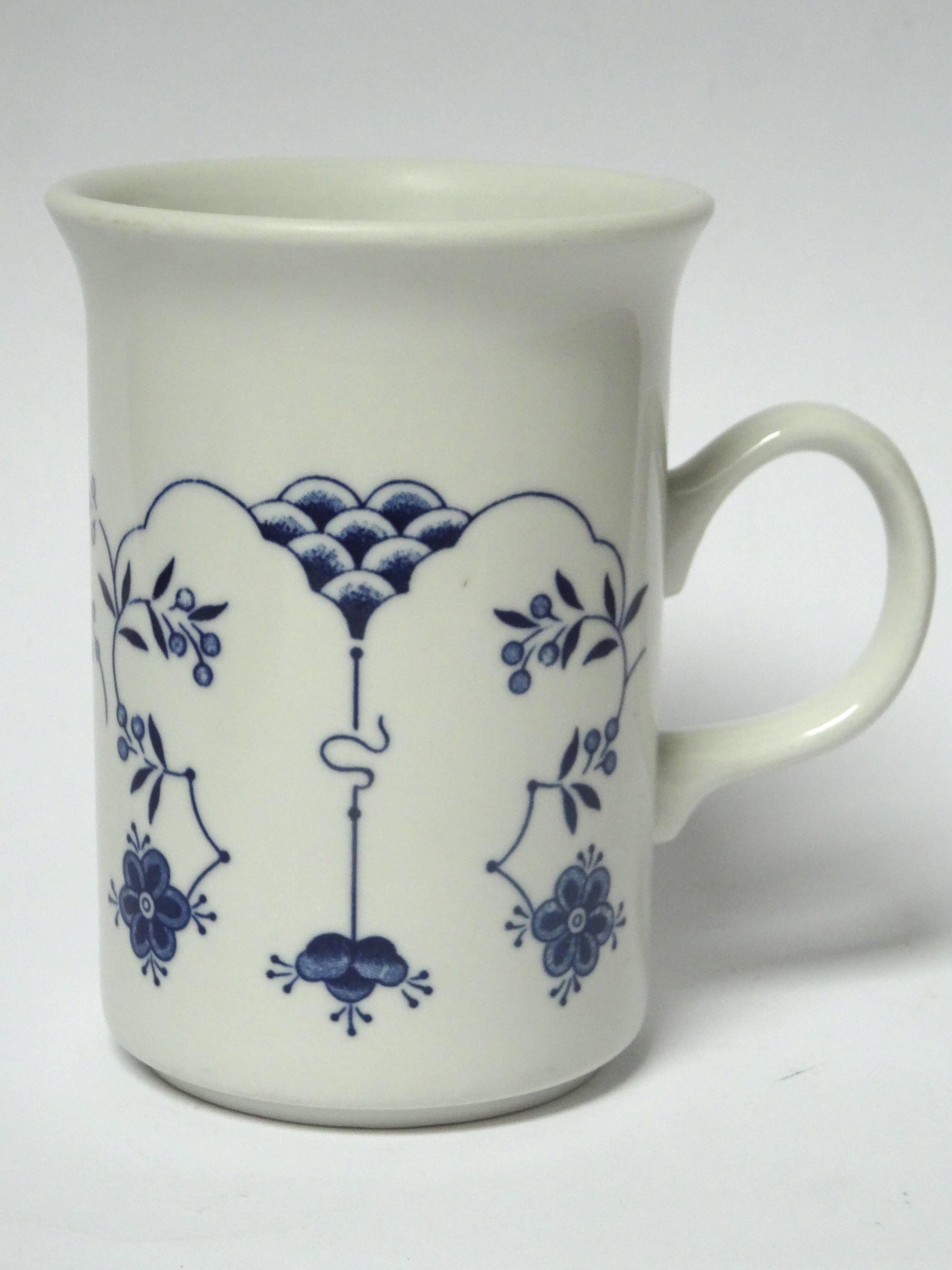 English ceramic mug Churchill