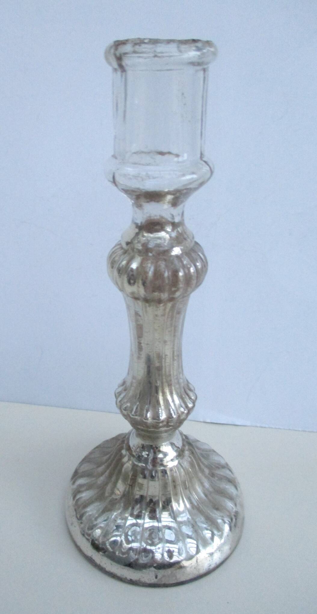 XlXth eglomisé glass candle holder