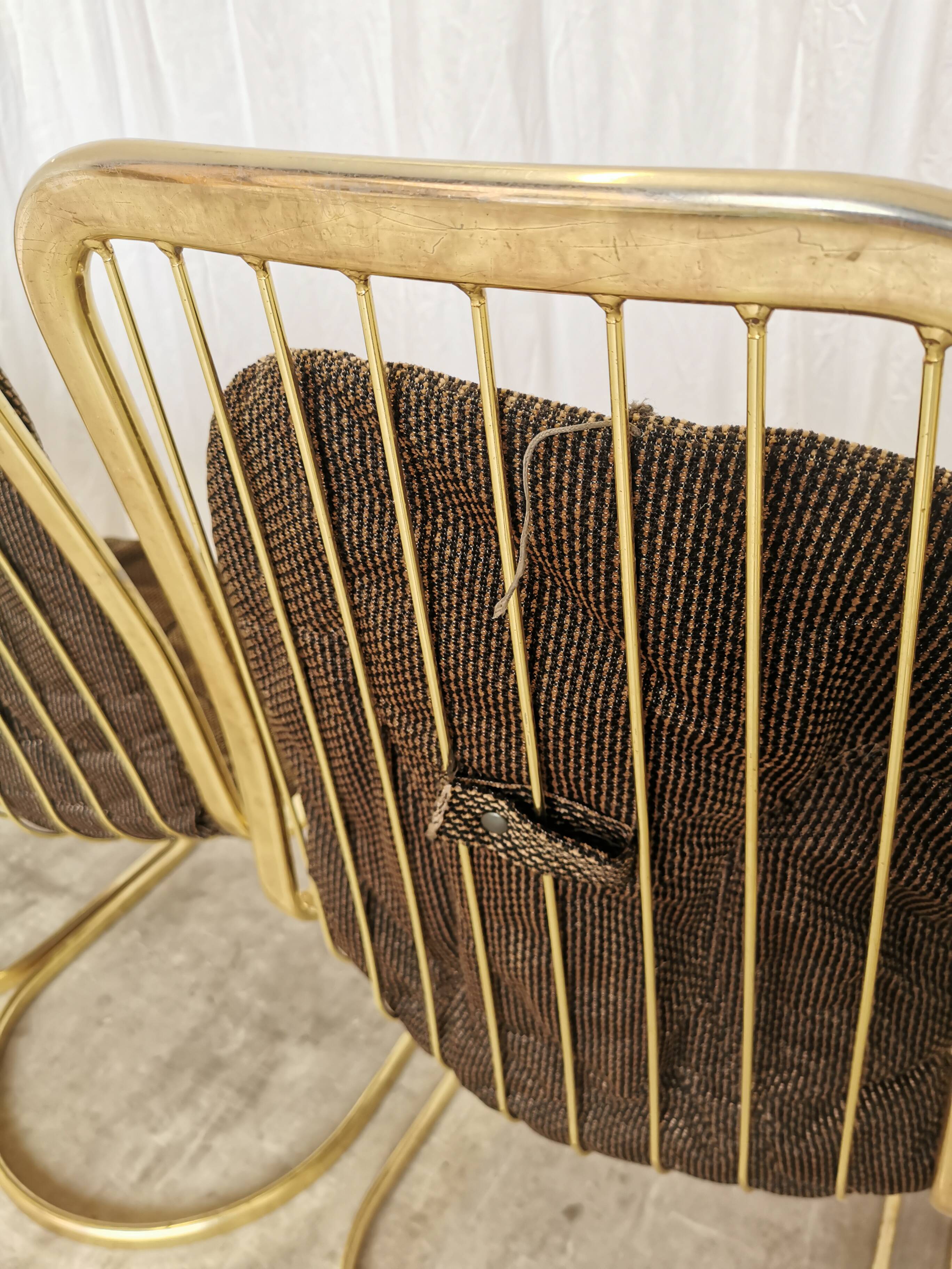 Set of 6 Vintage Gold Chrome Dining Chairs: Italian Mid-Century Design