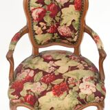 Louis XV-style convertible chair