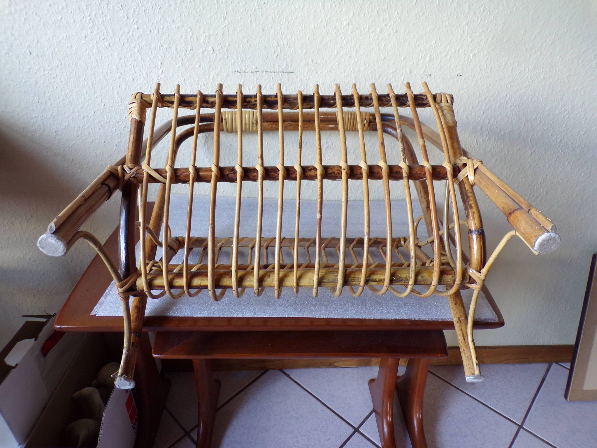 Porte revue rotin bambou vintage