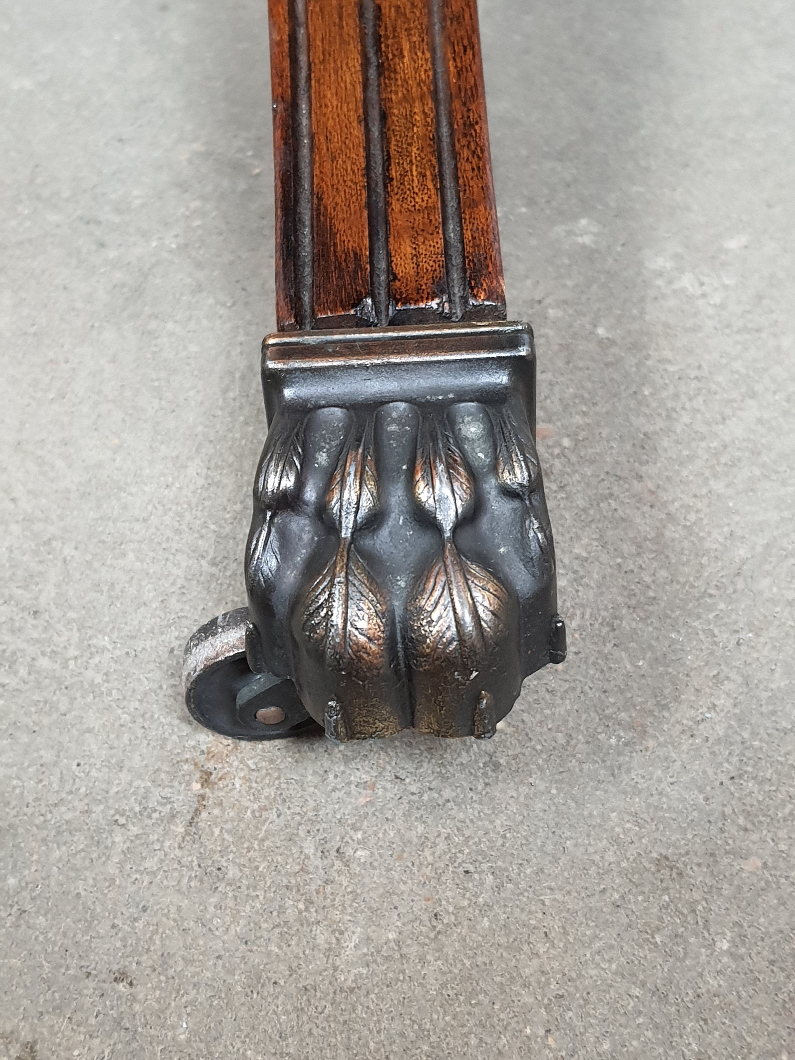 English game table leather tray and lion foot