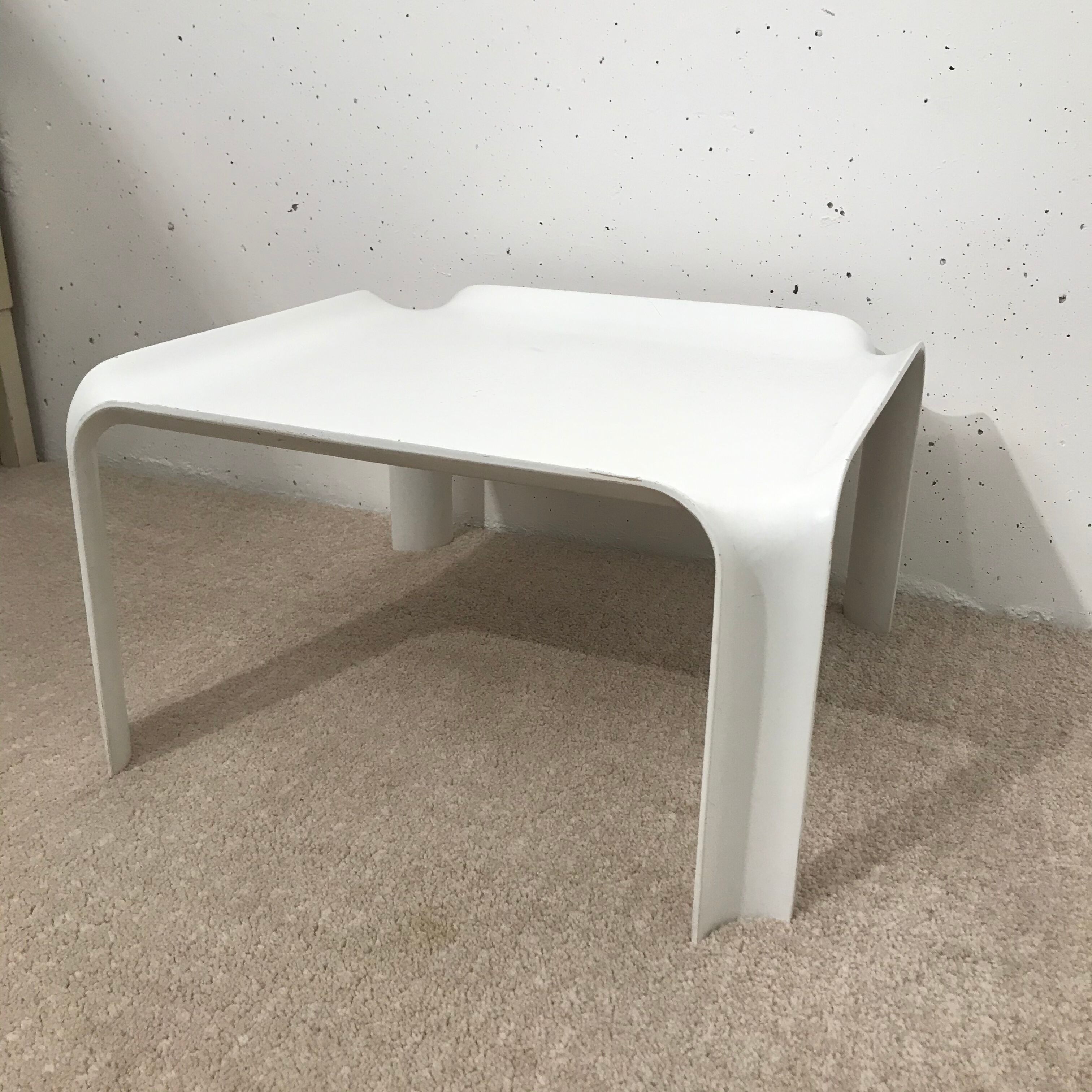 Coffee table 877 by Pierre Paulin pour Artifort