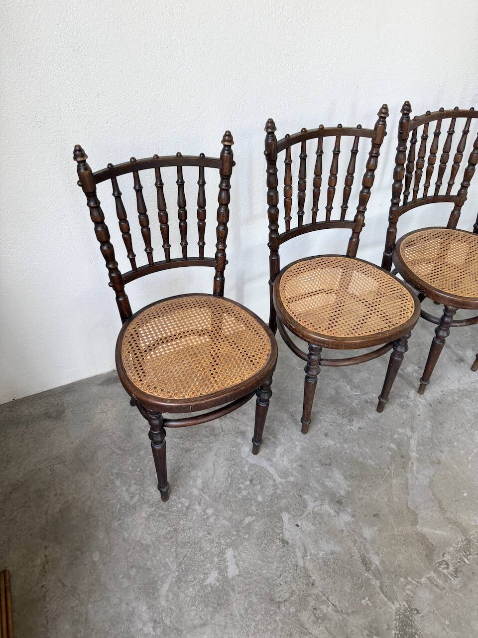 Set of 4 Fischel cane bistro chairs n019