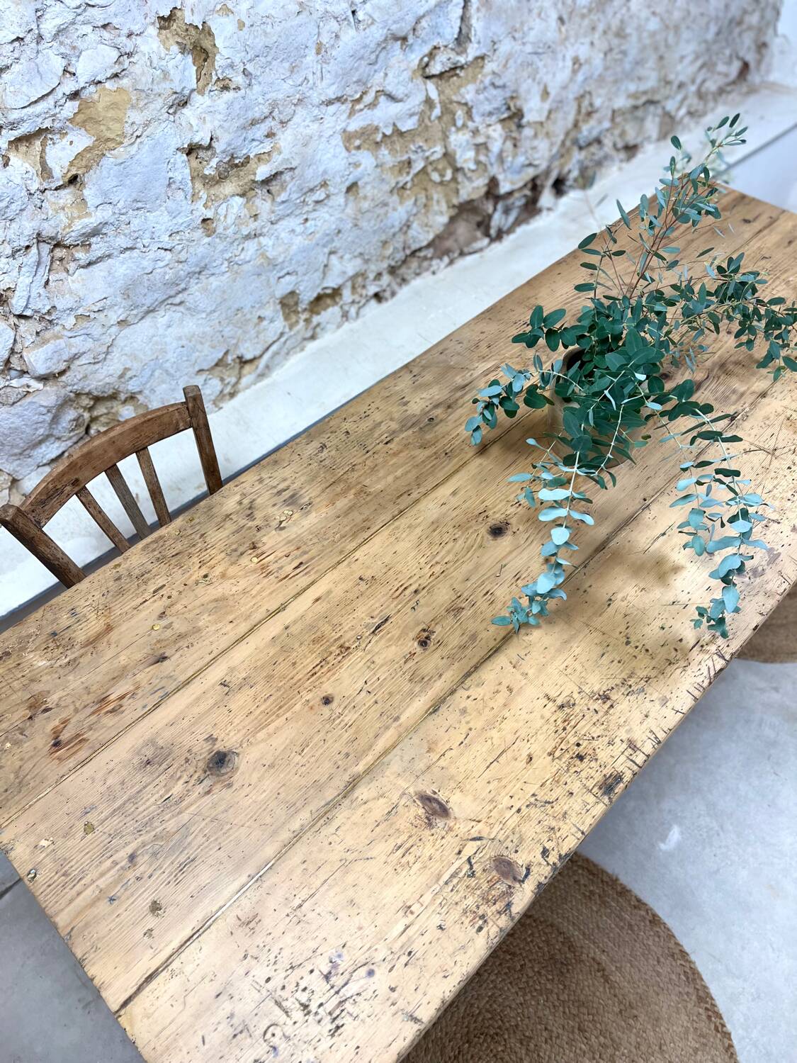 Farm table