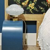 XL white globe table lamp in Clichy glass