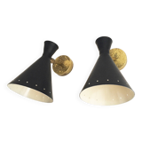 Pair of Italian wall lights in brass and lacquered iron, 1950s design