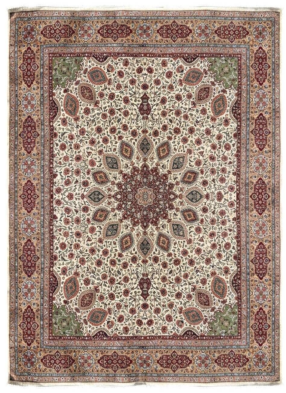 Magnificent Persian carpet from Tabriz, Iran, made of wool and silk: 435 x 350 cm.