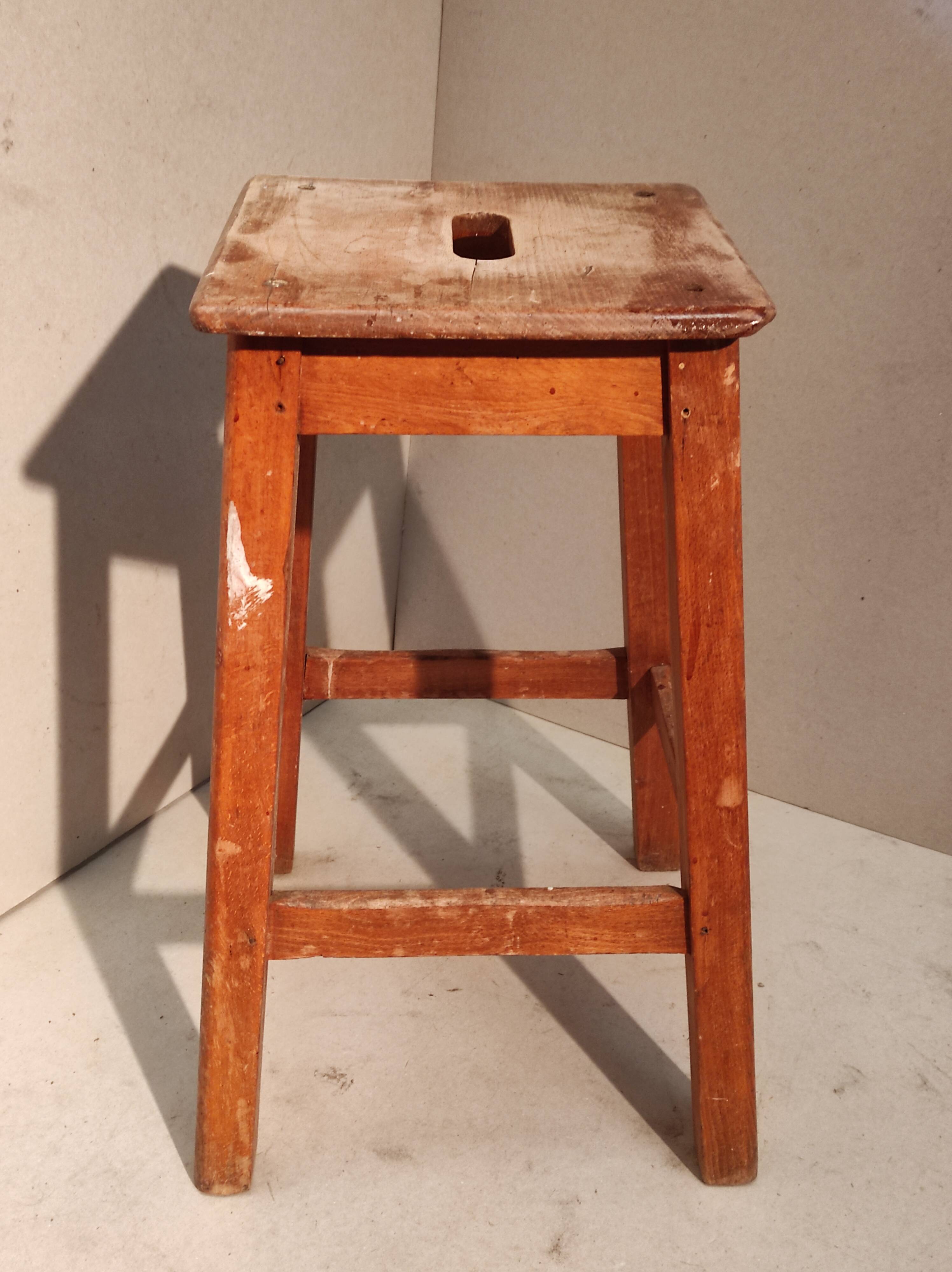 Former vintage Manufrance wooden workshop stool
