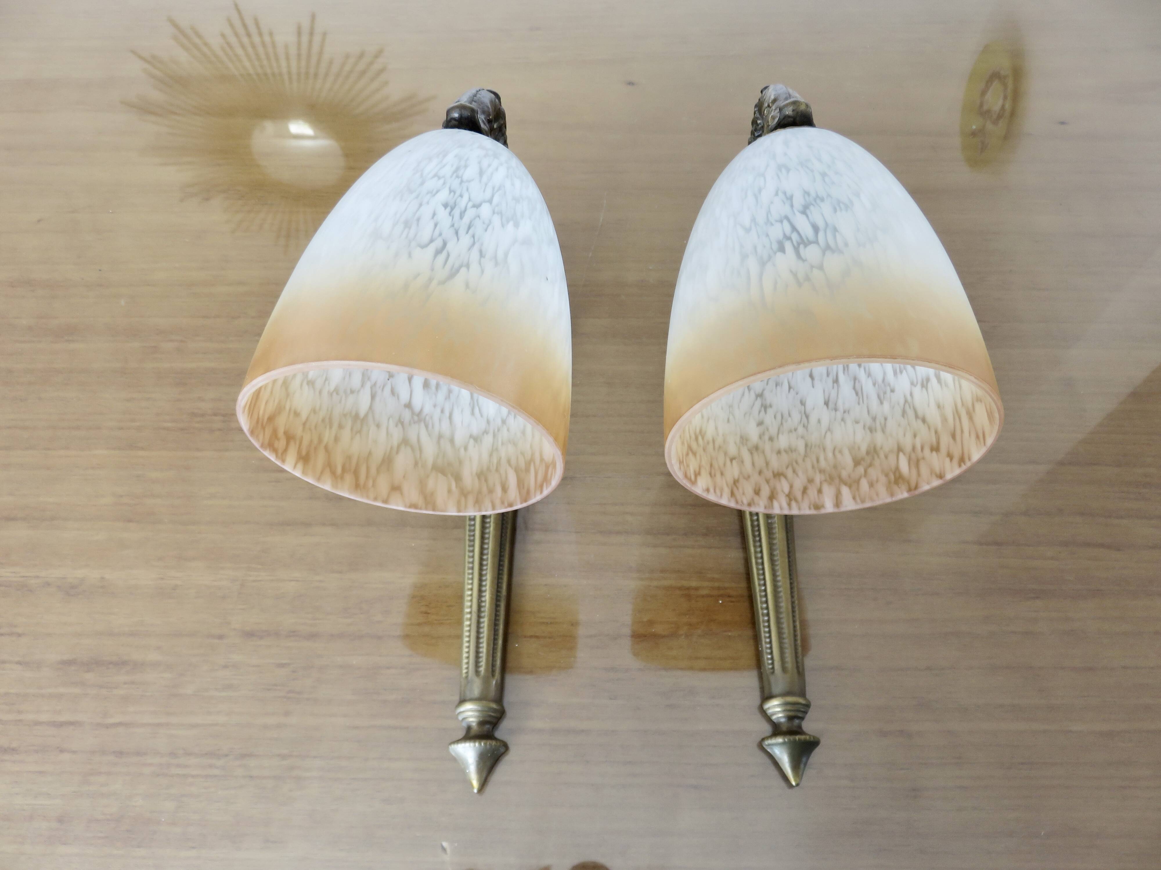 Pair of art deco wall lights in marbled glass and brass