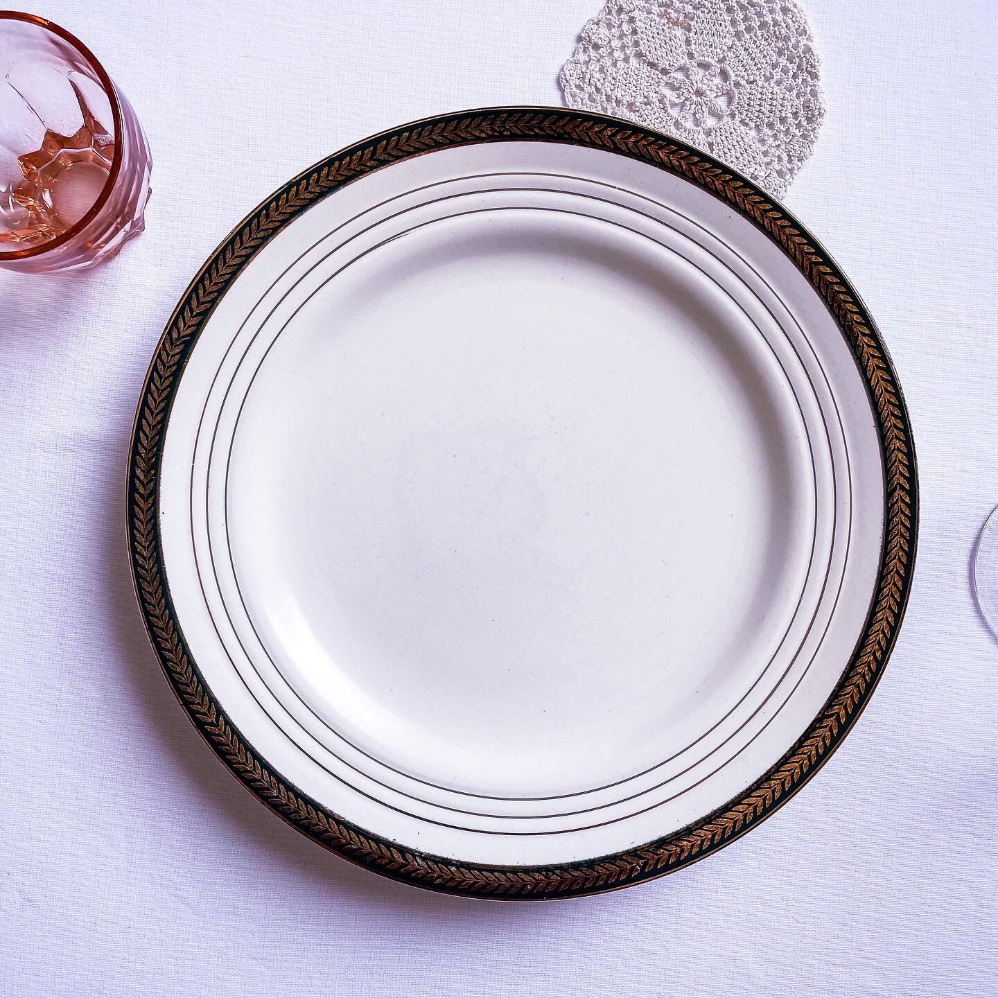 5 flat plates St-Amand