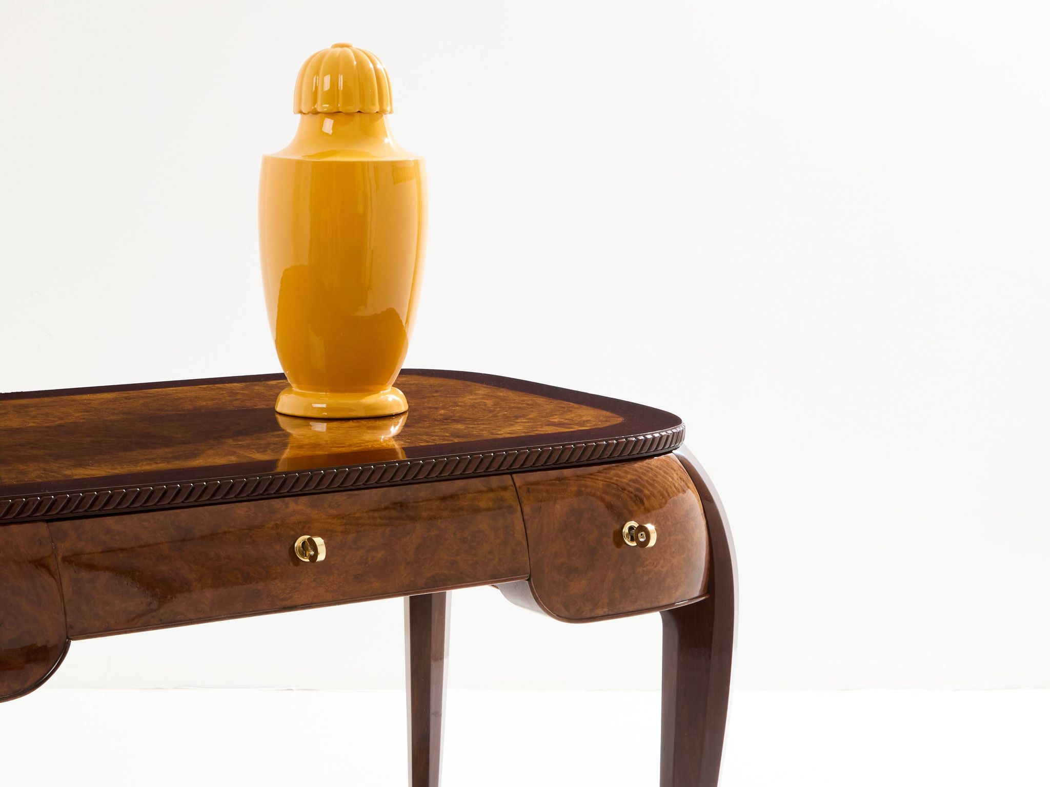 Süe & Mare desk in amboyna burl and rosewood 1921