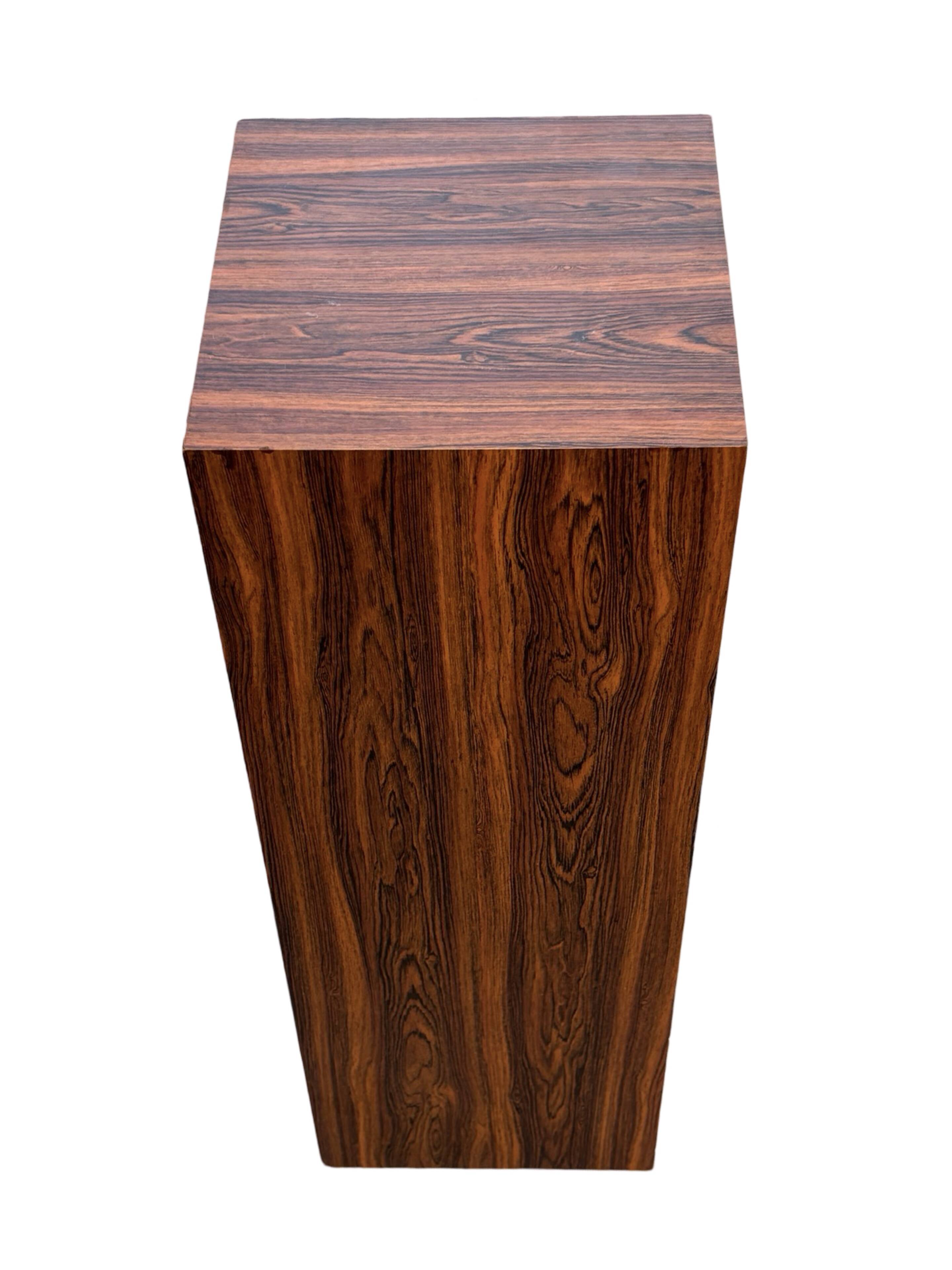 Vintage plant column in rosewood veneer 80s design