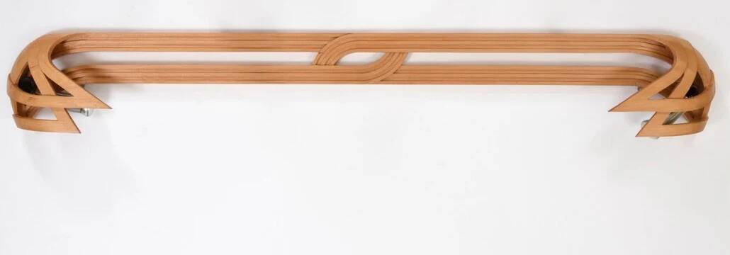 Vincent Gonzalez: sculpted wall lamp in bent wood, 1970s design.