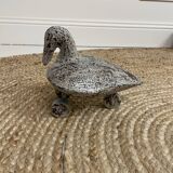 Rolling duck toy