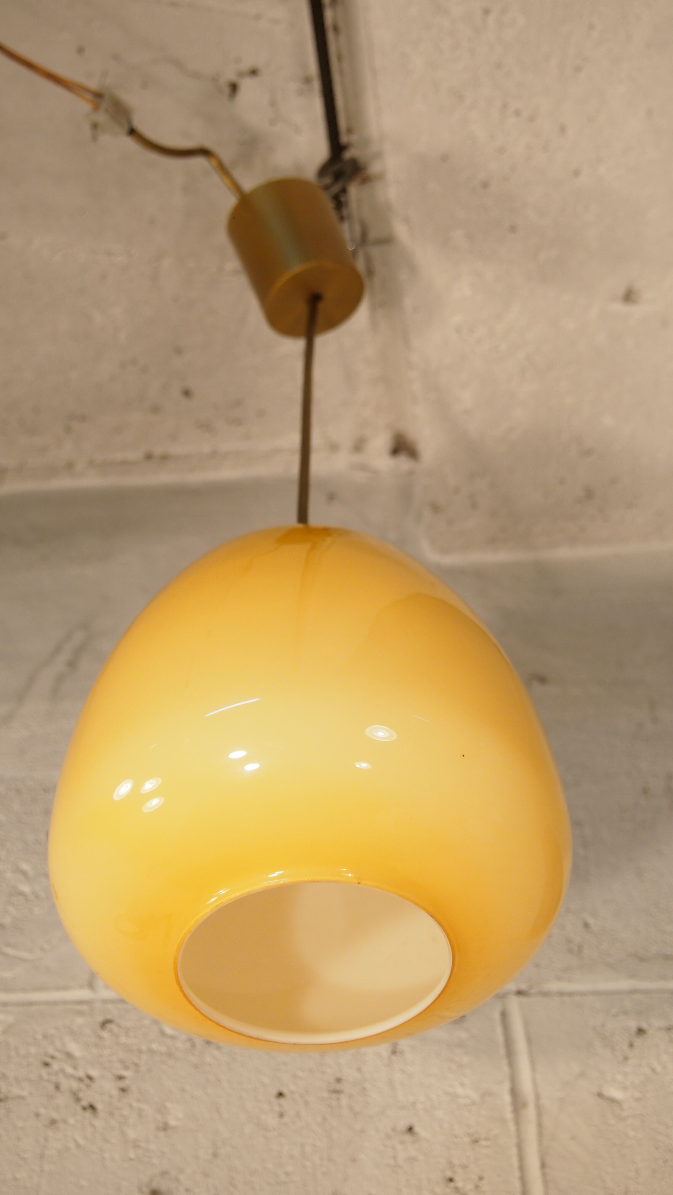 Suspension de Venini en verre couleur ambre