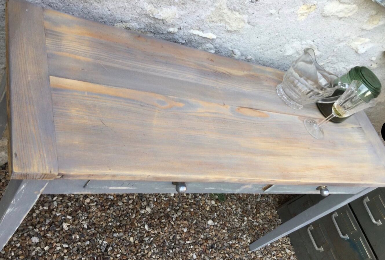 Vintage grey patinee console