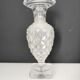 Deux vases en cristal à facettes