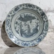 Chinese Swatow dish with pagoda landscape – late Ming, ca. 1600