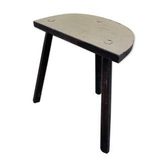 Tripod cowhide tabouret