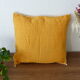 Coussin marocain jaune en soie de cactus