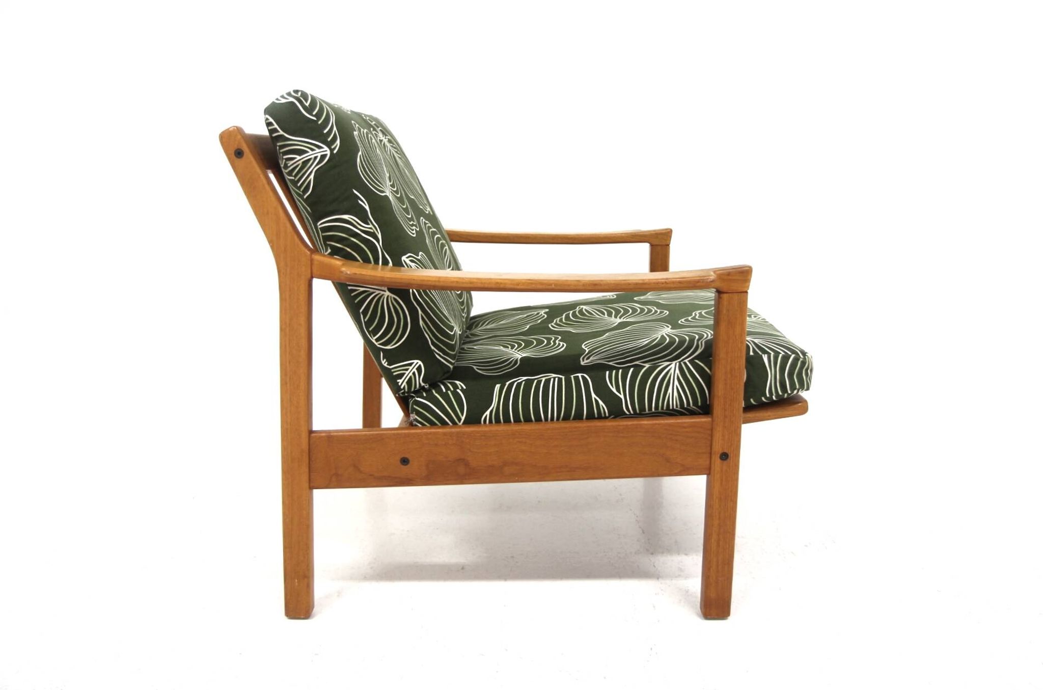 Scandinavian teak armchair "Tibro", Erik Wortz, Möbel-IKEA, Sweden, 1940