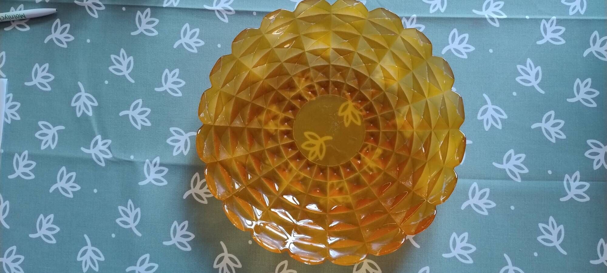 Decorative sun plateau (Art Deco, vintage) in its original condition.