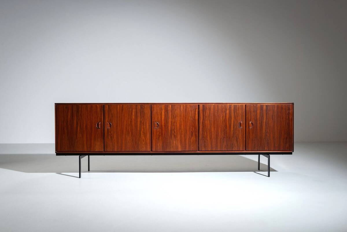 Fristho Franeker large sideboard in rosewood The Netherlands 1960