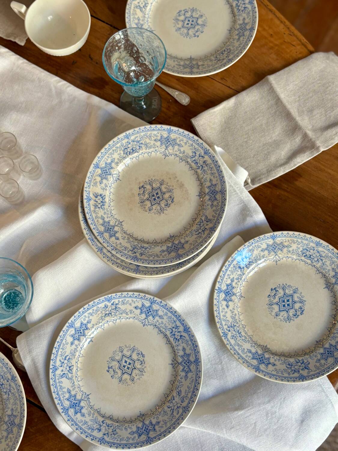 Set of 10 Sarreguemines “Balkan Blue” dessert plates / antique porcelain