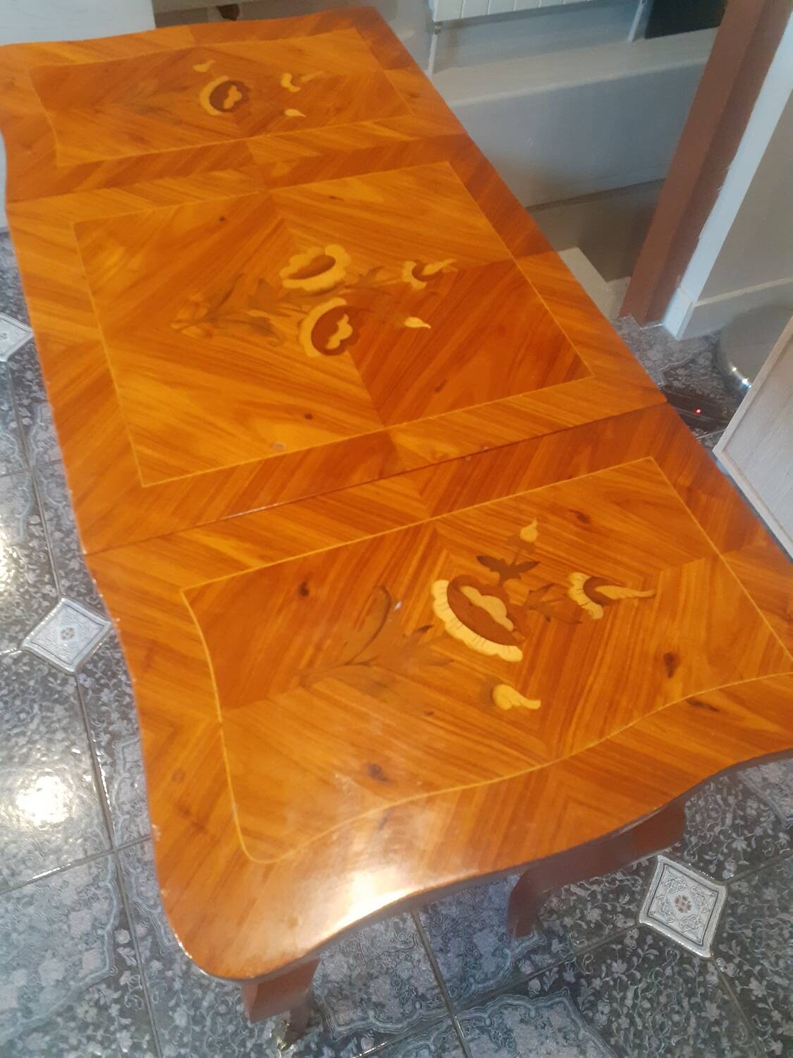 Louis XV style rosewood marquetry dressing table