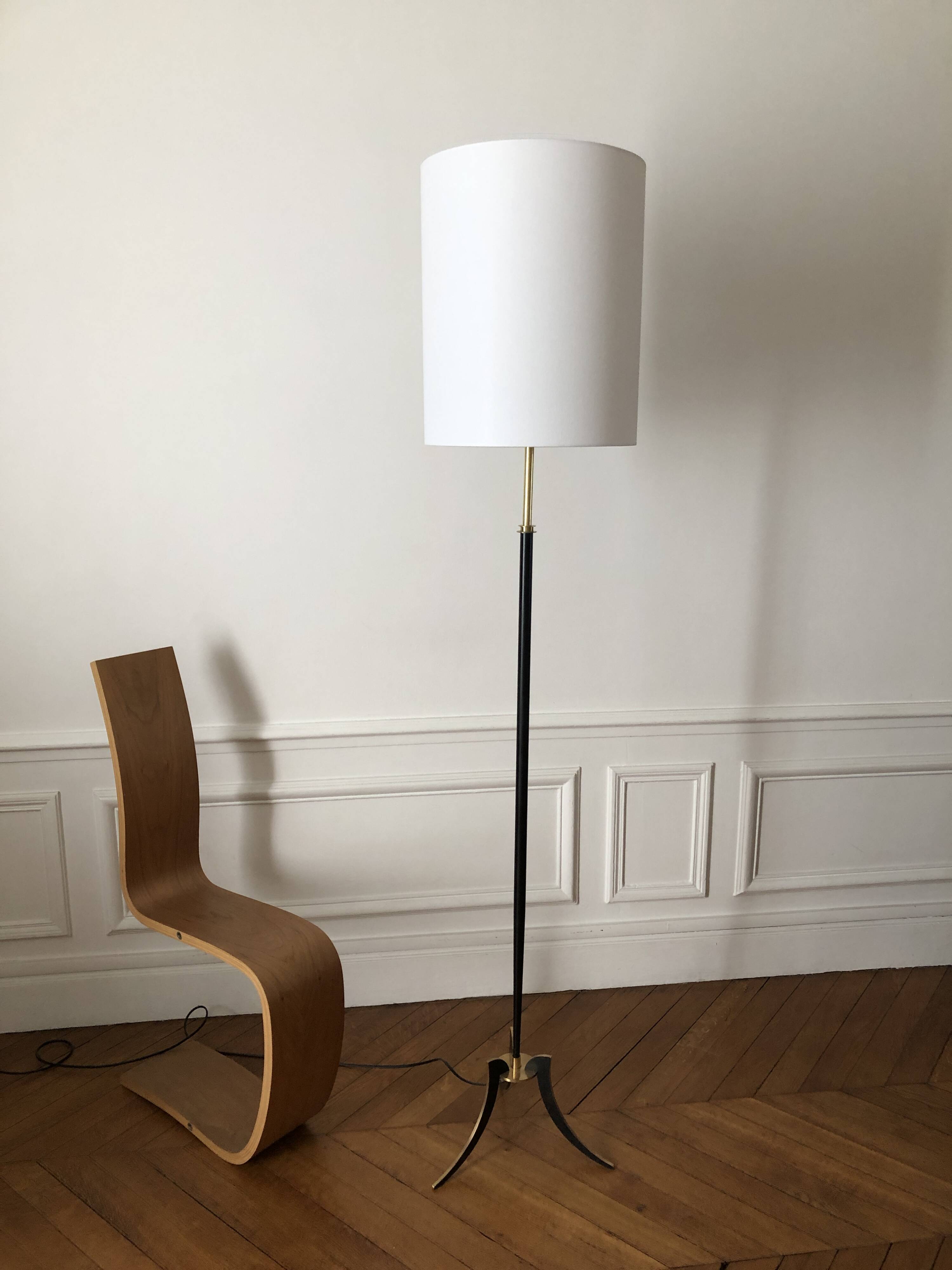 1950s-1960s tripod floor lamp