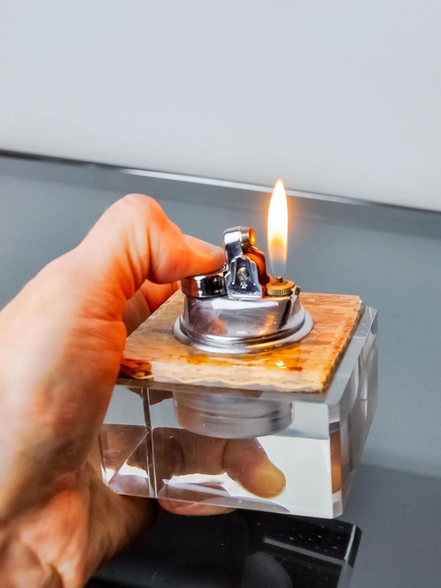 Lucite & rattan lighter, Christian Dior style, 1970s