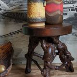Tripod stool Art-popular vines, solid wood top