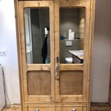 Mirror doors cabinet